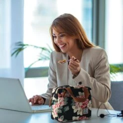 Brisby 4 Laags Geïsoleerde Koeltas - Lunchtas 4 Liter - Bloemetjes -Buiten Kamperen Apparatuur 1200x1200 1307