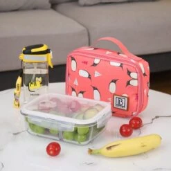 Brisby 4 Laags Geïsoleerde Koeltas - Lunchtas 1.5 Liter - Roze Pinguïn -Buiten Kamperen Apparatuur 1200x1200 1321