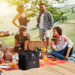 Packaway 4 Laags Geïsoleerde Koeltas - Lunchtas 40 Liter - Zwart -Buiten Kamperen Apparatuur 1200x1200 1590