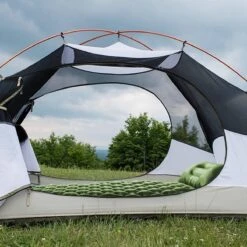 TRVLMORE Slaapmat - Zelfopblazend - 1 Persoons - Ingebouwde Pomp En Kussen - Groen -Buiten Kamperen Apparatuur 1200x1200 425