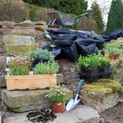 Relaxdays Grondzeilpen Kunststof - 100 Haringen - Grondpen Tuinzeil - Grondharing Set -Buiten Kamperen Apparatuur 1200x1200 591