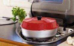 Omnia Camping Oven - Ovens/magnetrons - Rood 8 Omnia Camping Oven - Ovens/magnetrons - Rood -Buiten Kamperen Apparatuur 1200x738 6