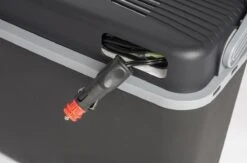 Bo-Camp Elektrische Autokoelbox Arctic - 12 Volt - 12 Liter - Zwart/Grijs 13 Bo-Camp Elektrische Autokoelbox Arctic - 12 Volt - 12 Liter - Zwart/Grijs -Buiten Kamperen Apparatuur 1200x794 67