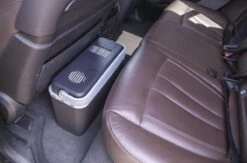 Bo-Camp Elektrische Autokoelbox Arctic - 12 Volt - 12 Liter - Zwart/Grijs 14 Bo-Camp Elektrische Autokoelbox Arctic - 12 Volt - 12 Liter - Zwart/Grijs -Buiten Kamperen Apparatuur 1200x794 68