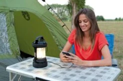 Coleman Twist+ 300 Camping Lantaarn - 300 Lumen - Oplaadbaar - Zwart -Buiten Kamperen Apparatuur 1200x799 122