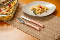 Di Solle Inova D - 6 Persoons Bestekset - Handige Opbergbak Met Raspdeksel - 26 Delig - Baby Pink -Buiten Kamperen Apparatuur 1200x800 289