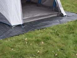 Campingdoek - Gronddoek - Worteldoek 5,25M X 8M Totaal 42M² + 15 GRATIS Grondpennen. Hoge Kwaliteit, Lucht En Water Doorlatend. -Buiten Kamperen Apparatuur 1200x899 3