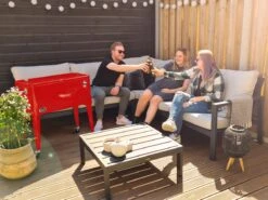 AXI Retro Cooler Rood - Koeler Met Wielen - 76L Inhoud - Koelbox Met Aftapkraan -Buiten Kamperen Apparatuur 1200x900 44