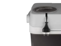 Tristar KB-7532 Koelbox 26 Liter - Koelbox Elektrisch - 12v Autolader En 230v Stopcontact - Koelt & Verwarmt - Grijs 27 Tristar KB-7532 Koelbox 26 Liter - Koelbox Elektrisch - 12v Autolader En 230v Stopcontact - Koelt & Verwarmt - Grijs -Buiten Kamperen Apparatuur 1200x900 64